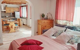 Casa Pepolina, Zona Tranquilla, Piano Terra Con Parcheggio