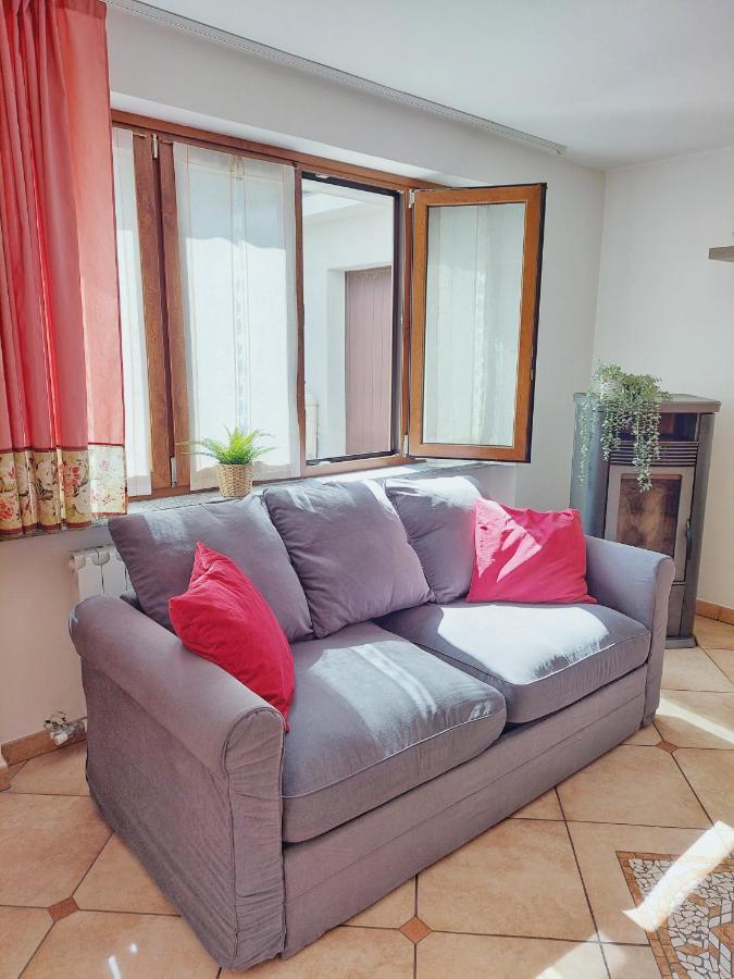 Casa Pepolina, Zona Tranquilla, Piano Terra Con Parcheggio Apartment มาเลสโก ภายนอก รูปภาพ